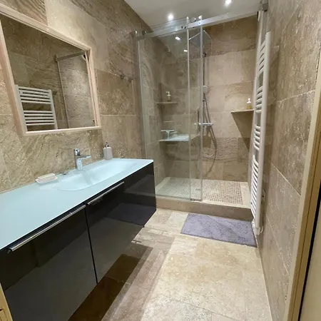 Plaisir Cotier Coeur De T3, Clim, 50m Appartamento