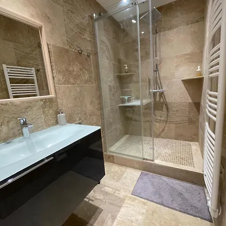 Plaisir Cotier Coeur De T3, Clim, 50m Appartamento